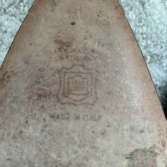 Manolo Blahnik leopard print flats - Picture 12 of 12